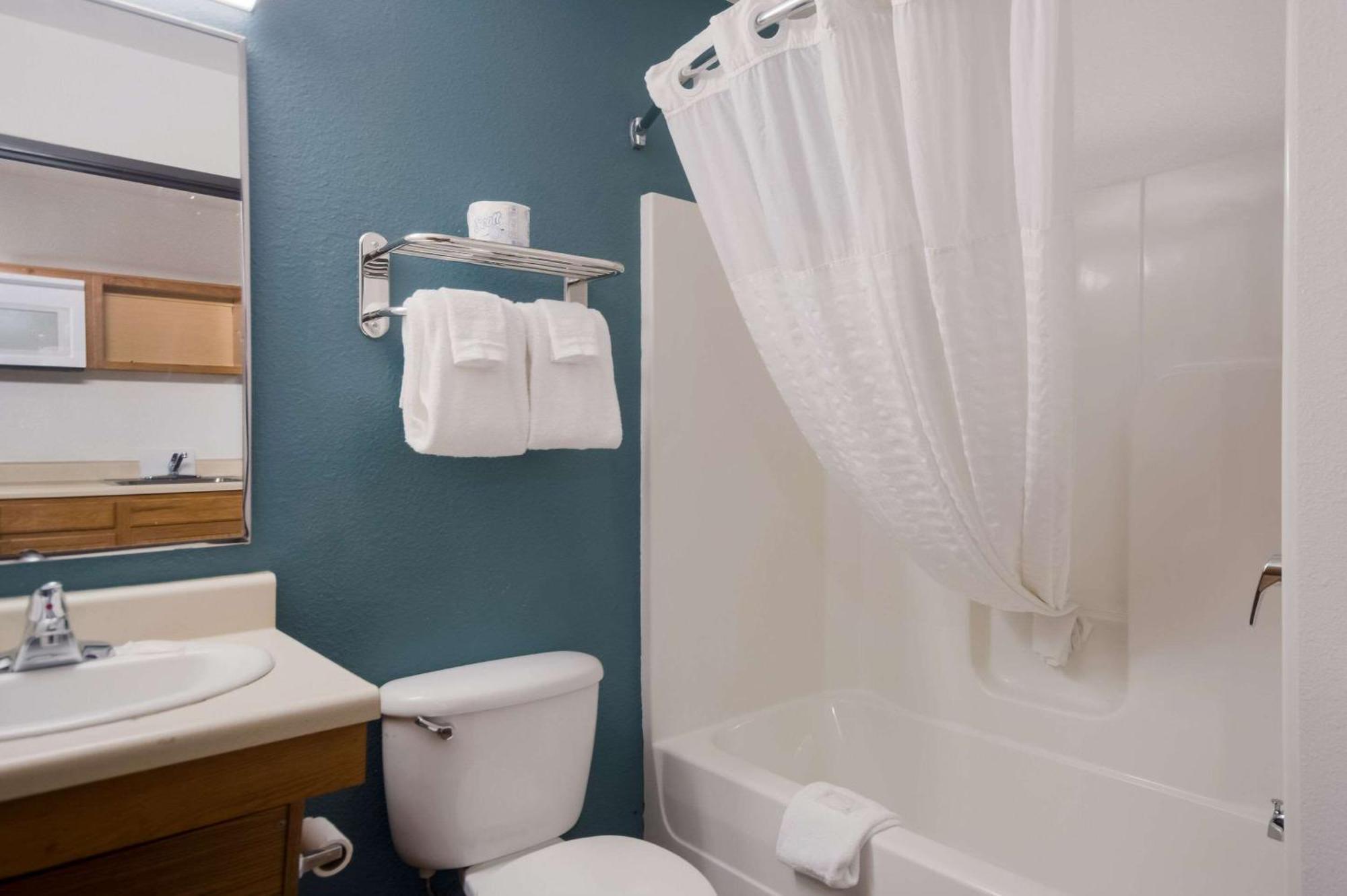 Woodspring Suites Augusta Riverwatch Экстерьер фото
